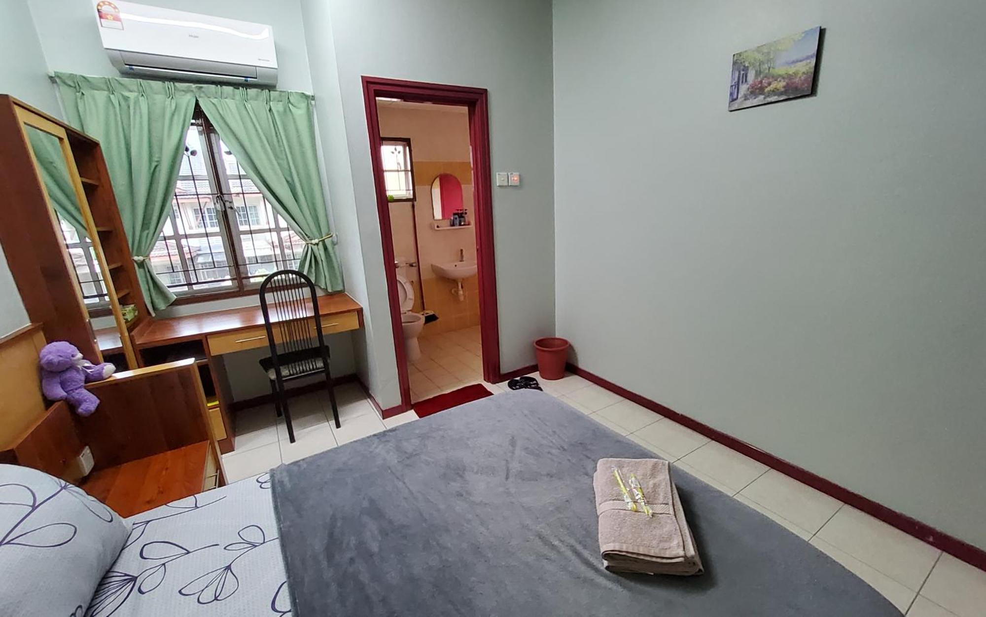 Transit Romestay Homestay *